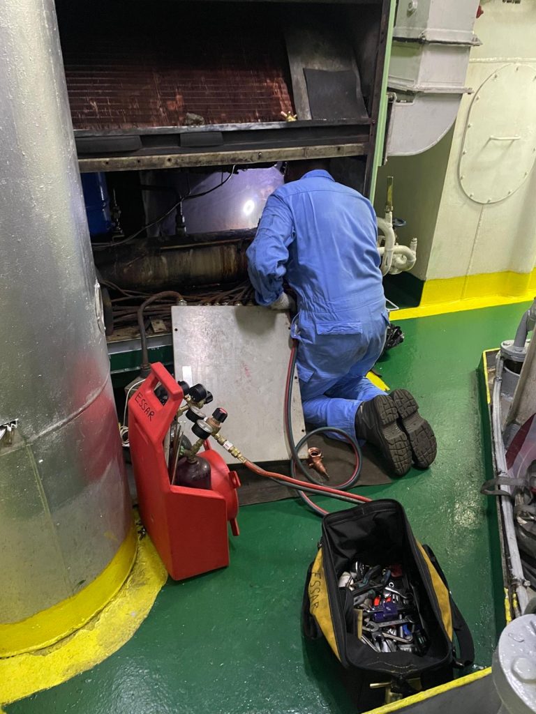 a95d932a-8e41-41a2-a881-04c27cb9b2ce